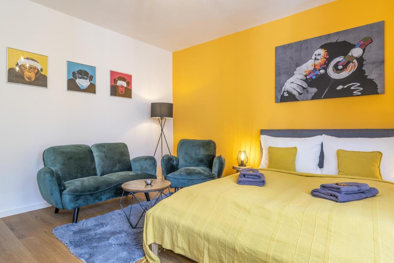 Free Living - Jungle Design Apartments, Zentrum, Parkplatz, Kueche, Wlan Wolfsburg Buitenkant foto