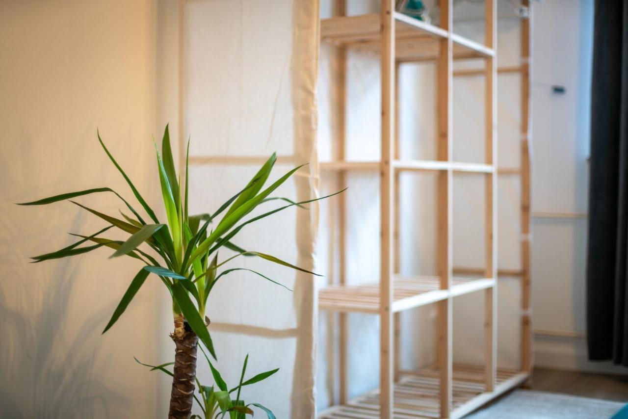 Free Living - Jungle Design Apartments, Zentrum, Parkplatz, Kueche, Wlan Wolfsburg Buitenkant foto