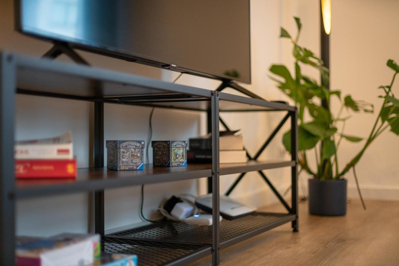 Free Living - Jungle Design Apartments, Zentrum, Parkplatz, Kueche, Wlan Wolfsburg Buitenkant foto